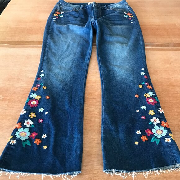 Driftwood Roxy Flare Jeans Women 30 Blue High Rise Raw Embroidered Floral Boho - Picture 1 of 14